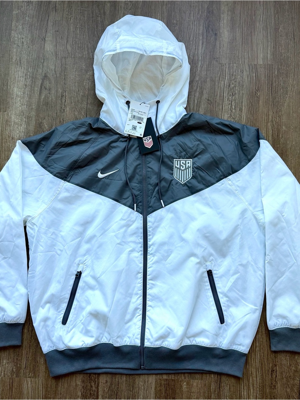 Nike USA Soccer USMNT Windrunner Jacket Men’s L M62068 NWT